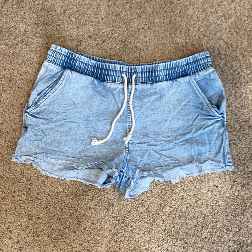 Drawstring jean shorts